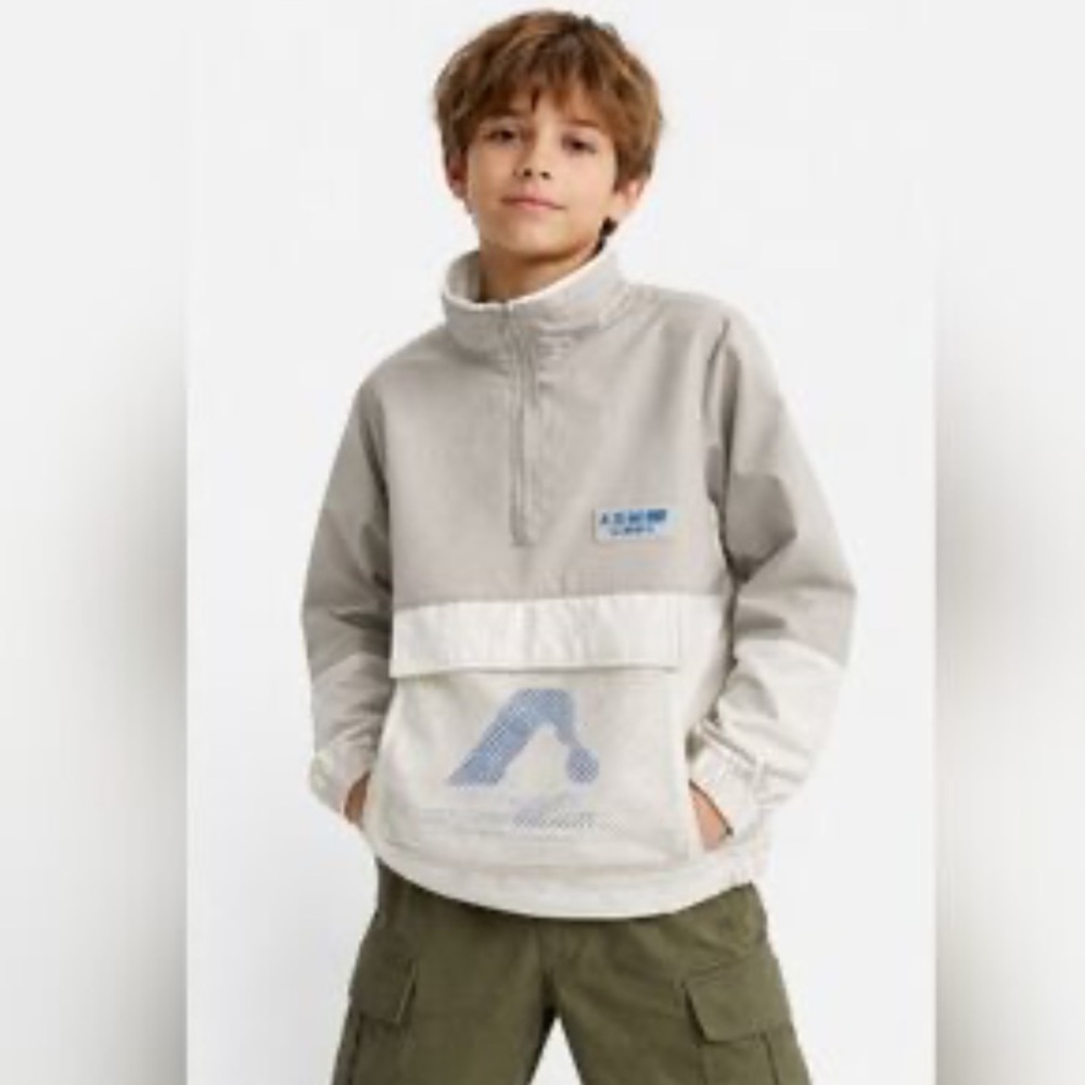 🫐3/$30 Zara Kids Grey and White Windbreaker with Blue Detail